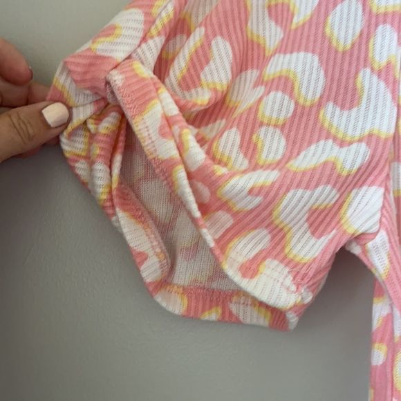 Adora Pink Cheetah Print Loose Fitting T-Shirt - Picture 4 of 7